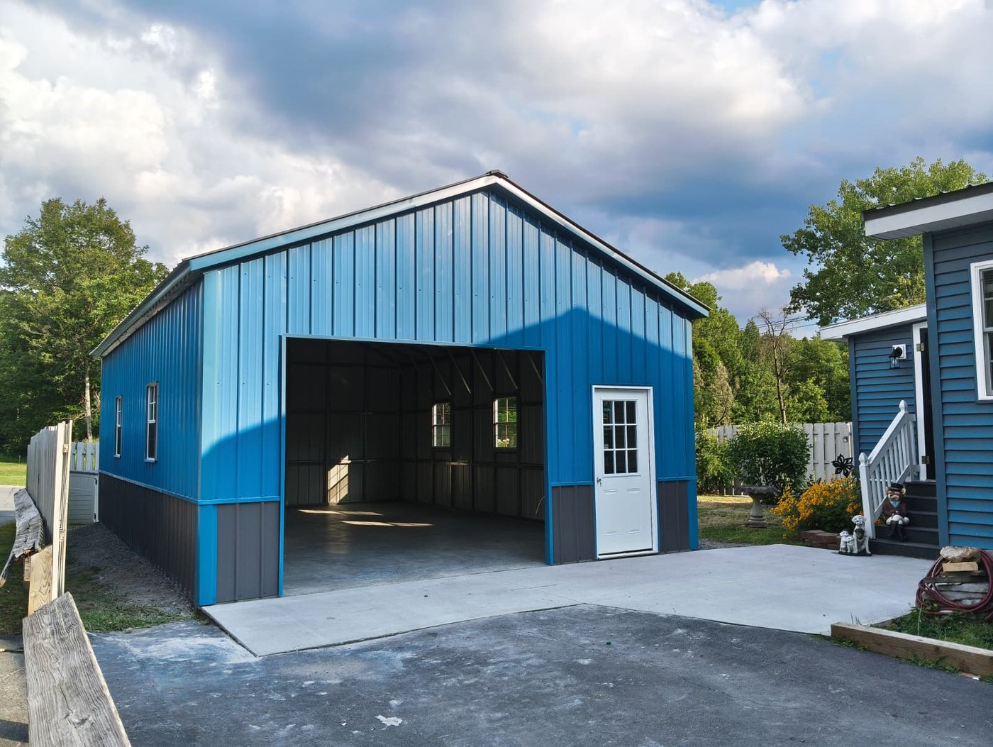 Blue Steel Building with Drive-Through Bay