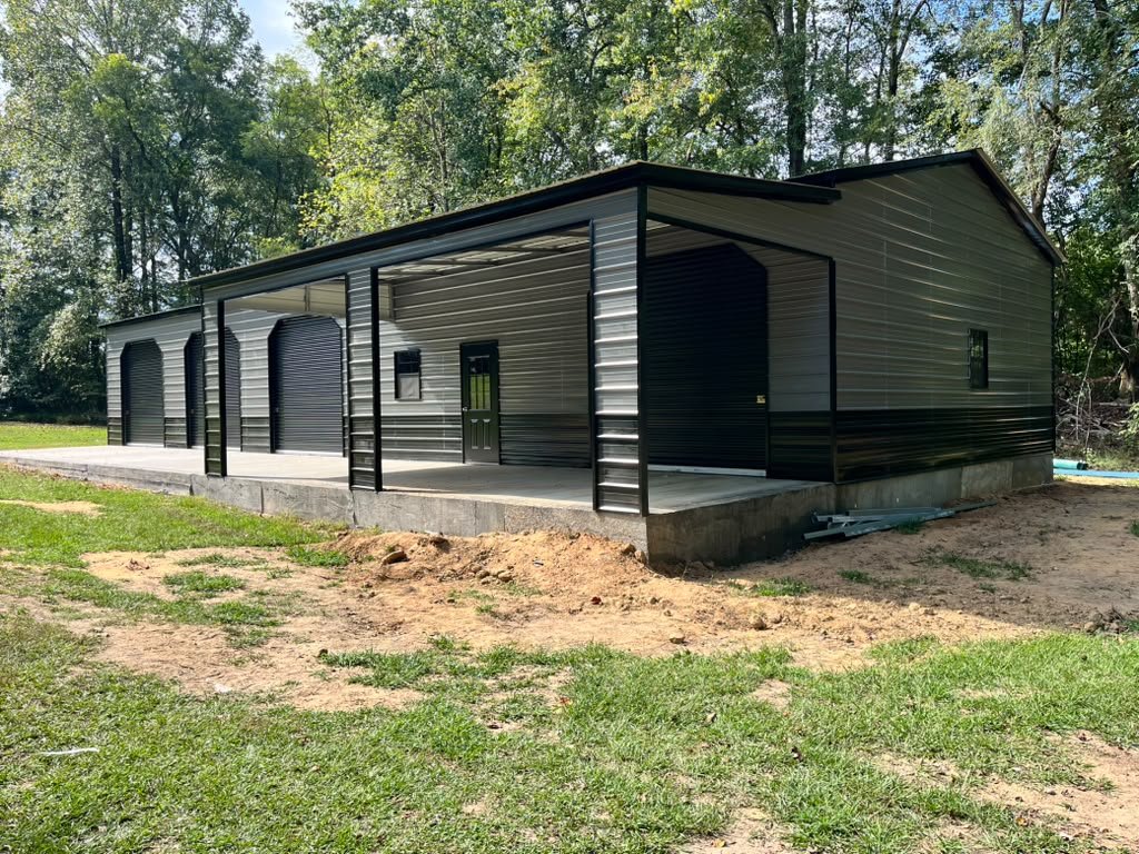 Metal Building with Covered Lean-To